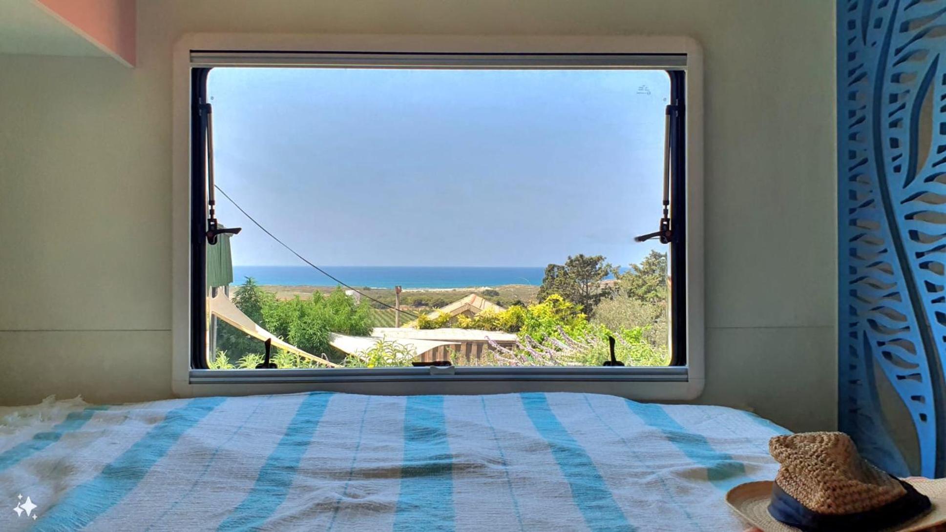 Cozy Seaview Glamping Caravan HaBonim ภายนอก รูปภาพ
